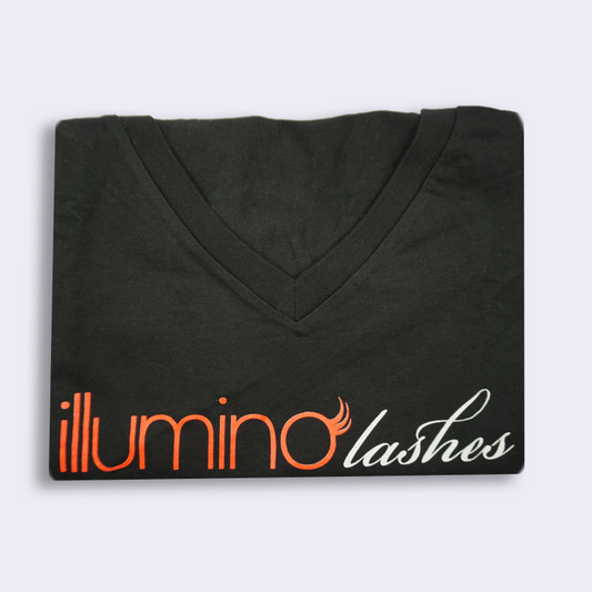 ILLUMINO® LASHES T-SHIRT